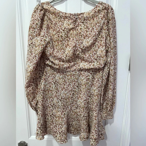 Lush | balloon long sleeve floral mini dress | Size: Medium NWOT - Picture 7 of 8